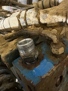 Damaged Thread Motor before repair