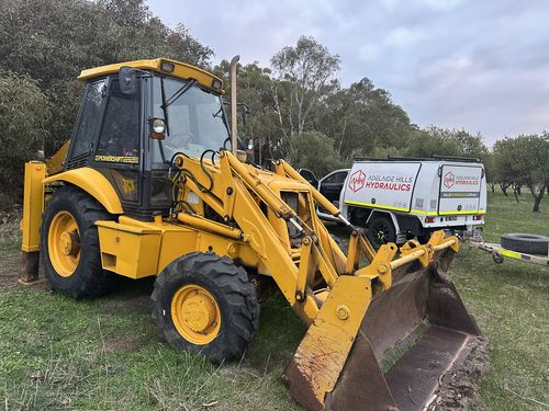 Hydraulic repair project image