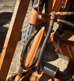 Rease gun and hose change after