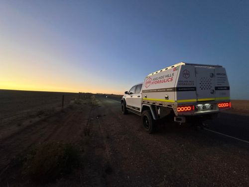 Adelaide Hills Hydraulics emergency hose repair on site